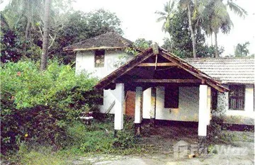 NH 17 Opp Laxmi Venketramana Temple in Mundargi, 카르 나 타카