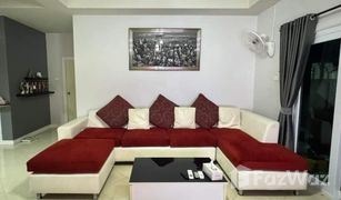 Вилла, 3 спальни на продажу в Nong Prue, Паттайя Green Field Villas 3