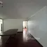 3 Bedroom Condo for rent at Newton Tower, Khlong Toei