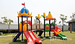 Фото 2 of the Детская площадка на открытом воздухе at Dream Deluxe Ratchaphruek-Pinklao