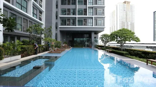 Photos 1 of the Communal Pool at Ideo Mobi Sathorn