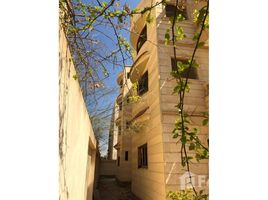 8 chambre Villa à vendre à El Yasmeen 8., El Yasmeen
