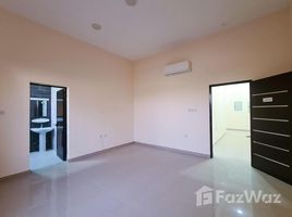 8 Habitación Villa en venta en Al Kharran, Suburbia