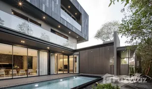 4 Bedrooms House for sale in Lat Phrao, Bangkok 