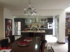 3 Habitación Casa en venta en El Tesoro Parque Comercial, Medellín, Medellín