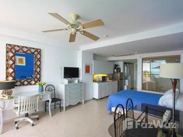 1 Habitación Apartamento en venta en Bella Vista, Panamá CORONADO