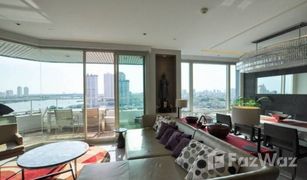 3 Bedrooms Condo for sale in Bang Lamphu Lang, Bangkok Watermark Chaophraya