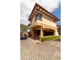 4 Habitación Casa en venta en San José, Escazu, San José