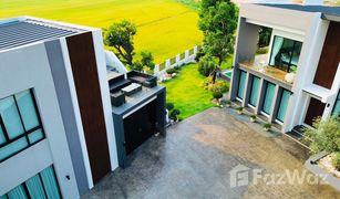 5 Bedrooms House for sale in Nang Lae, Chiang Rai 