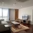 3 спален Квартира в аренду в U&I Mansion, Khlong Tan Nuea
