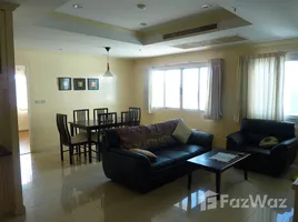 2 Bedroom Condo for sale at Witthayu Complex, Makkasan