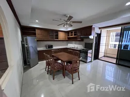 3 Habitación Apartamento en alquiler en Promsak Mansion, Khlong Tan Nuea