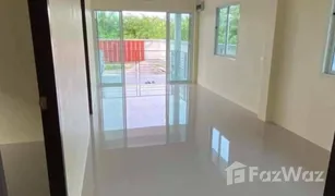 2 Bedrooms House for sale in Lat Yai, Samut Songkhram Baan Passakorn