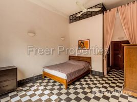 1 Schlafzimmer Appartement zu verkaufen im Authentic Colonial apartment Post Office Square $550/month, Voat Phnum, Doun Penh, Phnom Penh