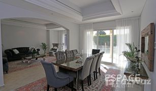 5 Habitaciones Villa en venta en Lake Apartments, Dubái Family Villa Area