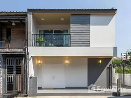 บ้านเดี่ยว 3 ห้องนอน ให้เช่า ในทำเล สามเสนนอก, กรุงเทพมหานคร, สามเสนนอก, ห้วยขวาง