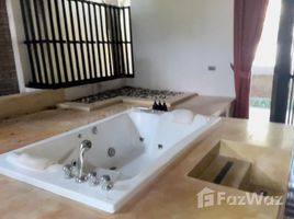 1 спален Дом в аренду в Kirikayan Luxury Pool Villas & Suite, Мае Нам