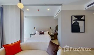 1 Bedroom Condo for sale in Khlong Toei, Bangkok Siamese Exclusive Queens