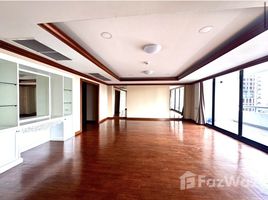 คอนโด 3 ห้องนอน ให้เช่า ในโครงการ สมคิด การ์เด้น, ลุมพินี