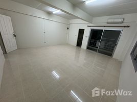 1 спален Кондо на продажу в Parinda Condo Town, Don Hua Lo