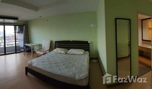 Studio Condo for sale in Pak Khlong Phasi Charoen, Bangkok Richy Tower