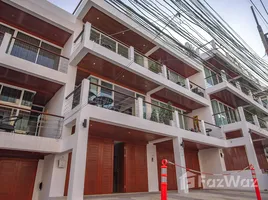 3 Bedroom Townhouse for rent at Sunrise, Rawai, Phuket Town, Phuket