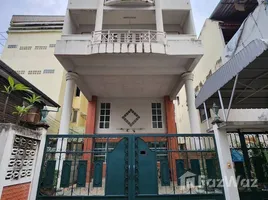 5 Bedroom Townhouse for sale in Khlong Ton Sai, Khlong San, Khlong Ton Sai