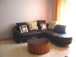 3 спален Кондо в аренду в Citi Smart Condominium, Khlong Toei