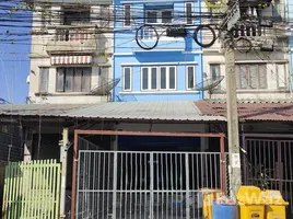 4 Schlafzimmer Reihenhaus zu verkaufen im Chamchuri Village, Krathum Rai, Nong Chok, Bangkok