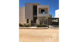 Available Units at Hacienda White