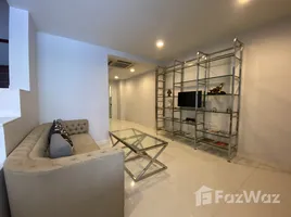 3 Bedroom Townhouse for rent at InHome Luxury Residence, Khlong Toei, Khlong Toei, Bangkok, Thailand