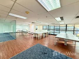 220 SqM Office for rent at Bangkok Business Center Building, Khlong Tan Nuea, Watthana