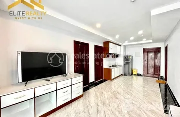 2 Bedrooms Service Apartment In BKK3 in Tumnob Tuek, 金边