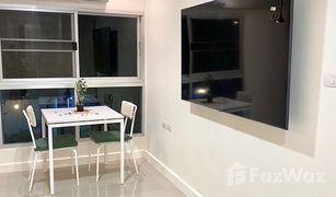 2 Schlafzimmern Wohnung zu verkaufen in Bang Chak, Bangkok The Escape