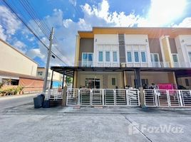 4 Bedroom Townhouse for sale at Golden Town Ramkhamhaeng-Wongwaen, Saphan Sung