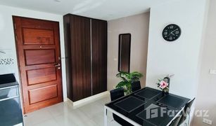 2 Schlafzimmern Wohnung zu verkaufen in Nong Prue, Pattaya Axis Pattaya Condo