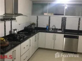 4 Habitación Casa en venta en Medellín, Antioquia, Medellín