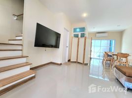 2 спален Дом в аренду в Golden Town Charoenmuang-Superhighway, Tha Sala, Mueang Chiang Mai, Чианг Маи