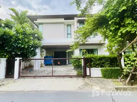 3 chambre Maison à vendre à Lake View Park Wongwaen-Bangna., Dokmai, Prawet, Bangkok