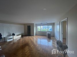 2 спален Кондо в аренду в 49 Suite, Khlong Tan Nuea