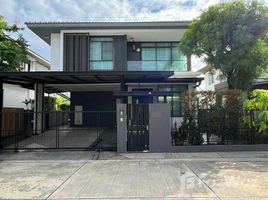 3 Bedroom House for sale at Mantana Srinakarin – Bangna, Bang Kaeo, Bang Phli, Samut Prakan, Thailand