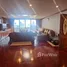 3 спален Кондо в аренду в Oriental Towers, Khlong Tan Nuea