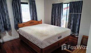 1 Bedroom Condo for sale in Si Lom, Bangkok Saladaeng Executive