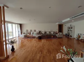 เพนท์เฮ้าส์ 4 ห้องนอน ให้เช่า ในโครงการ จี.เอ็ม.ไฮ้ท์, คลองเตย