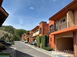 4 Bedroom House for sale in San Jose, Mora, San Jose