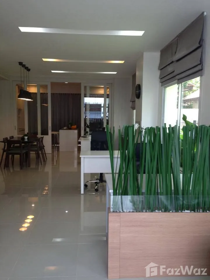 Modern 4-Story Home Office | Fully Furnished | Nawamin — photo 3