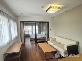 1 Bedroom Apartment for rent at Baan Saran Nuch, Phra Khanong Nuea, Watthana