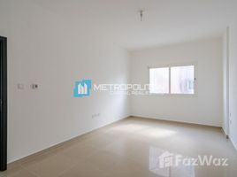 3 спален Квартира на продажу в Tower 31, Al Reef Downtown