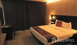 Гостиница, 100 спальни на продажу в Khlong Toei Nuea, Бангкок 