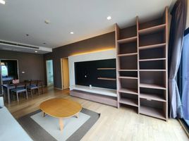 คอนโด 2 ห้องนอน ให้เช่า ในโครงการ โนเบิล รีวีล, พระโขนงเหนือ